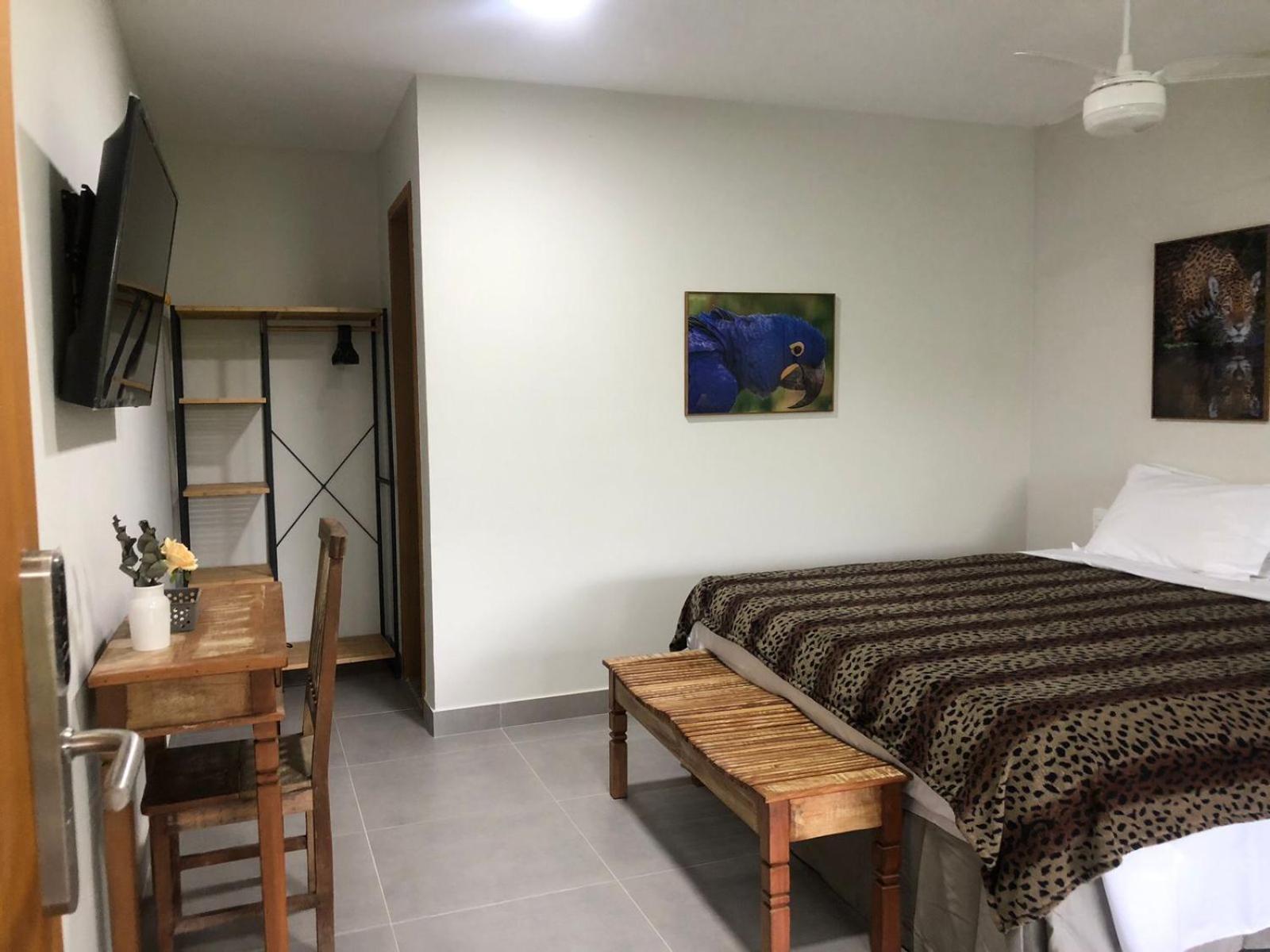 Lorita - Pantanal Inn Río de Janeiro