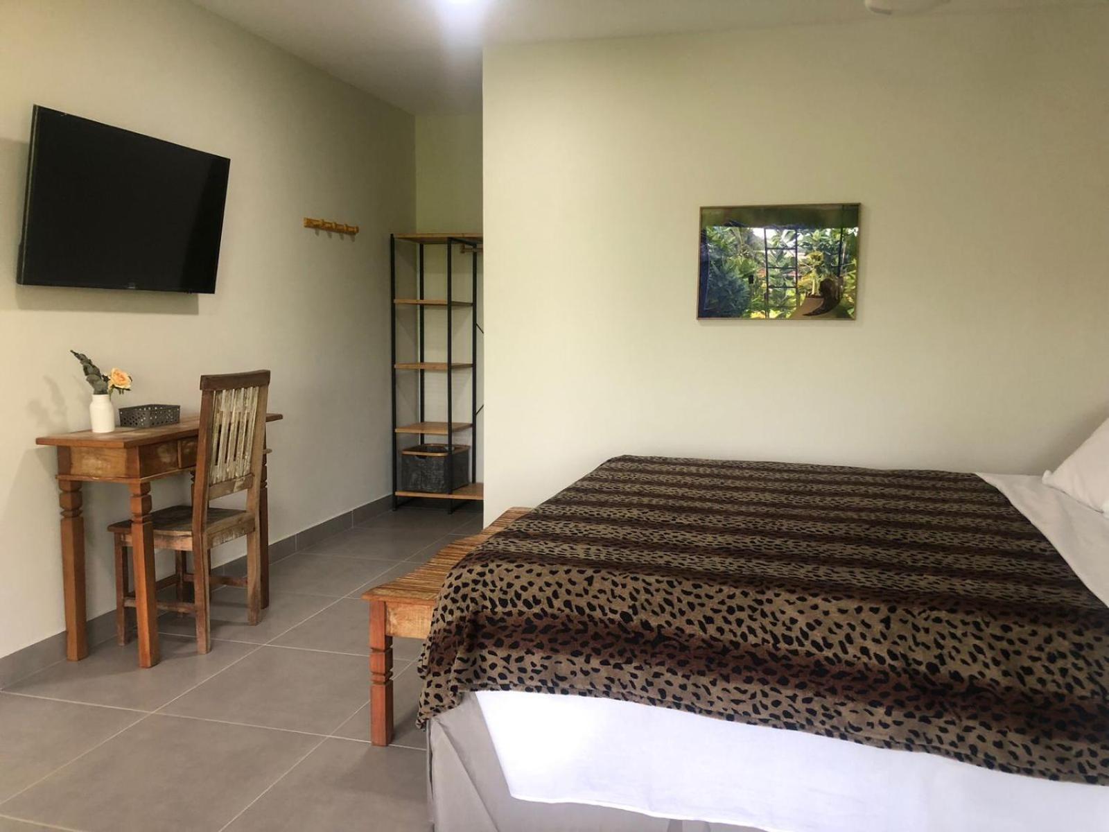 Lorita - Pantanal Inn Río de Janeiro